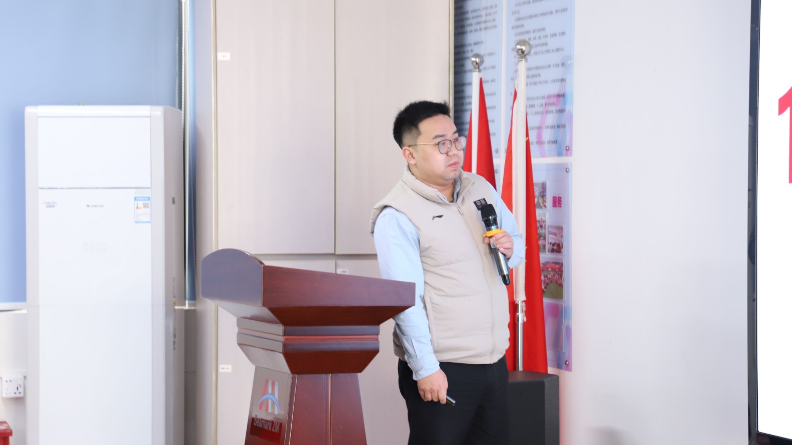 undefined 陈 檬.jpg